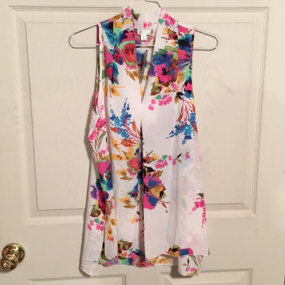 Very cute colorful tank